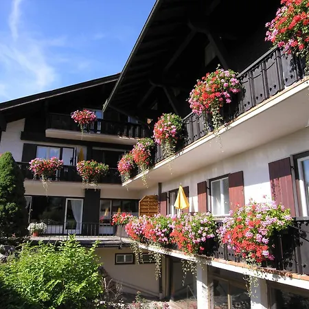 Gaestehaus Elvia * Oberstdorf